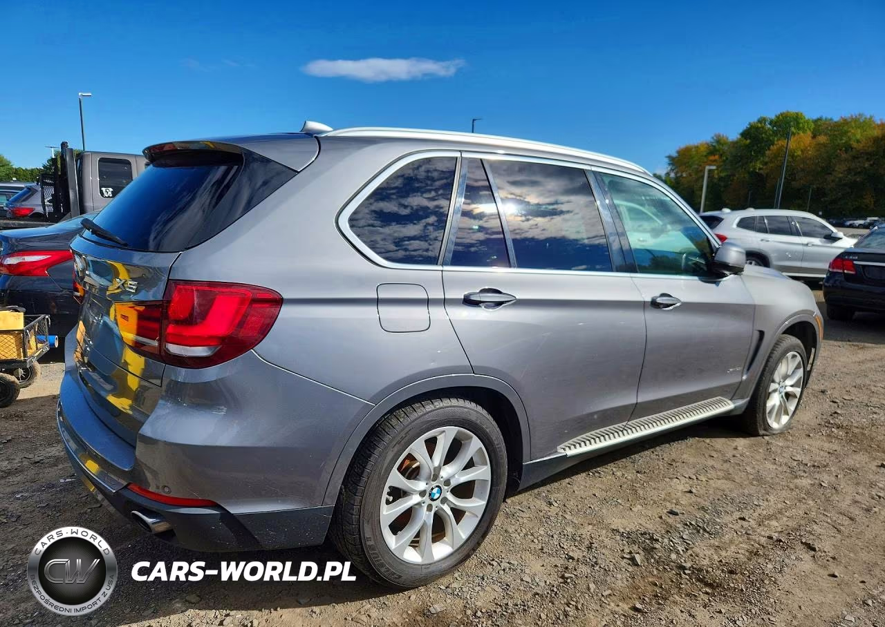 2015 BMW X5 xDrive35I VIN:5UXKR0C54F0K70863 - 3