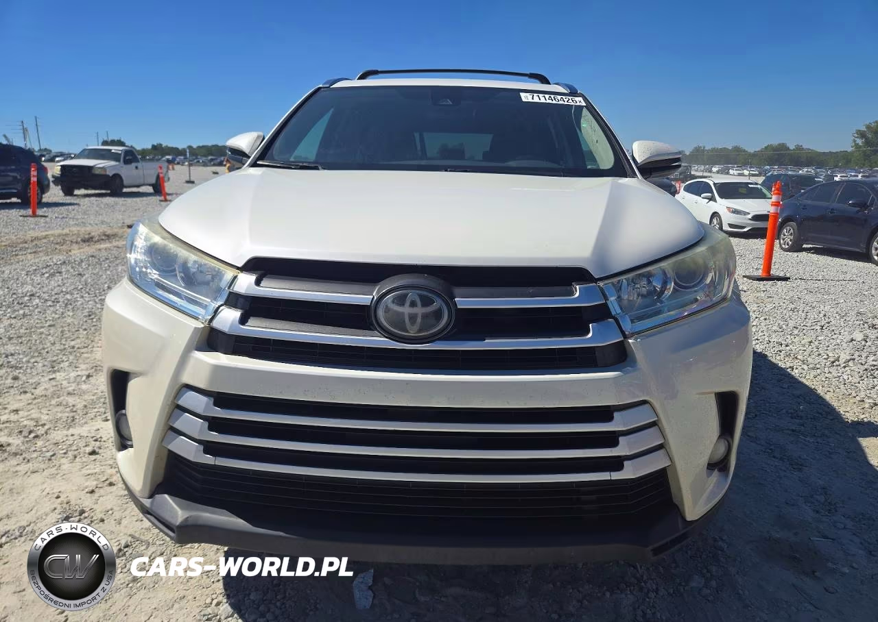 2017 Toyota Highlander Xle VIN:5TDKZRFH6HS510927 - 5