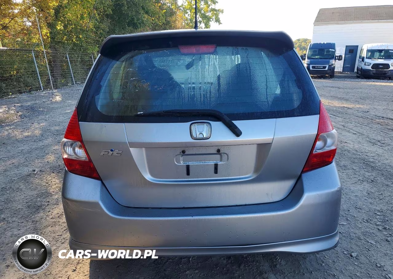 2007 Honda Fit S VIN:JHMGD38697S067500 - 6