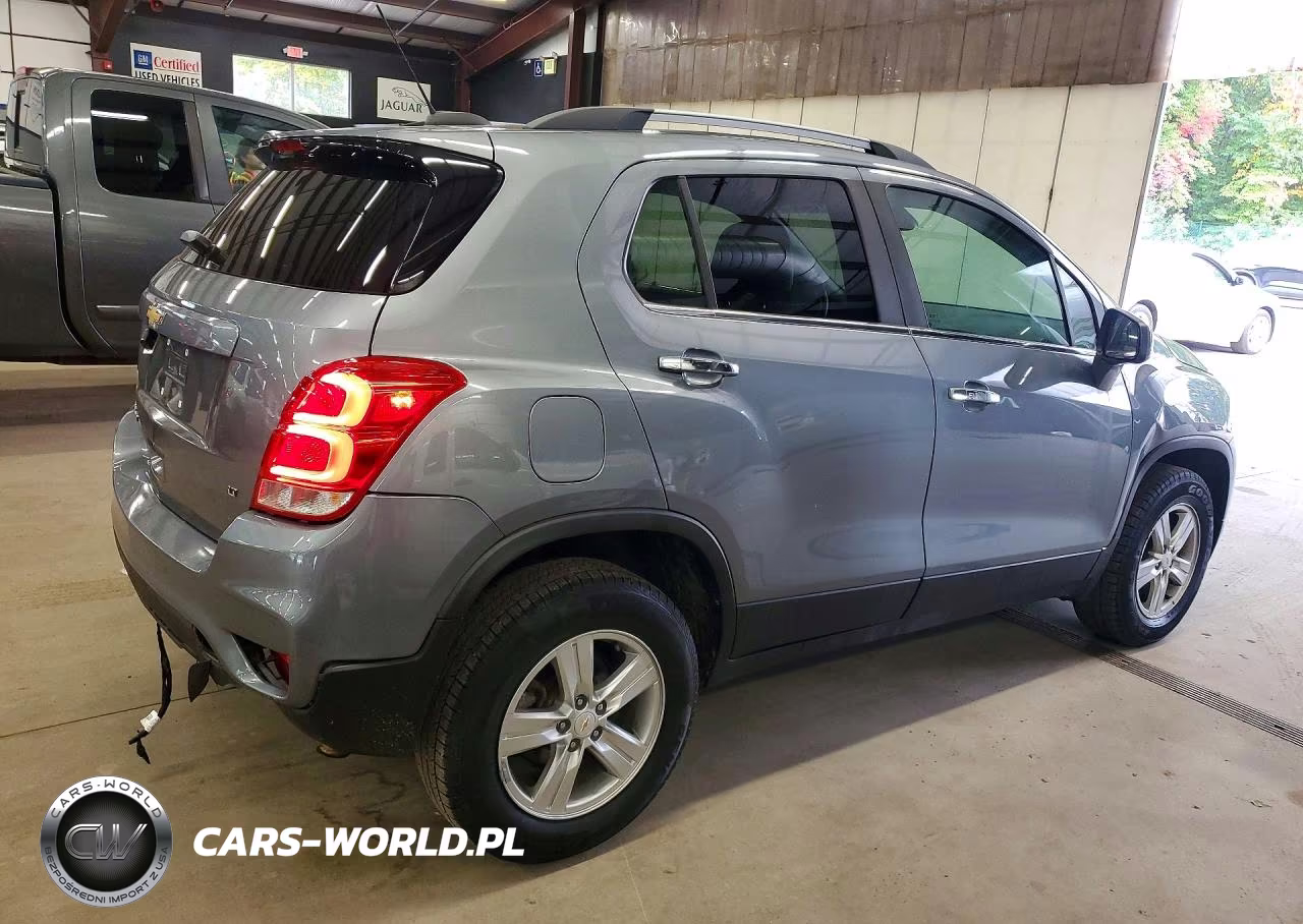 2019 Chevrolet Trax 1Lt VIN:KL7CJPSB7KB922707 - 3