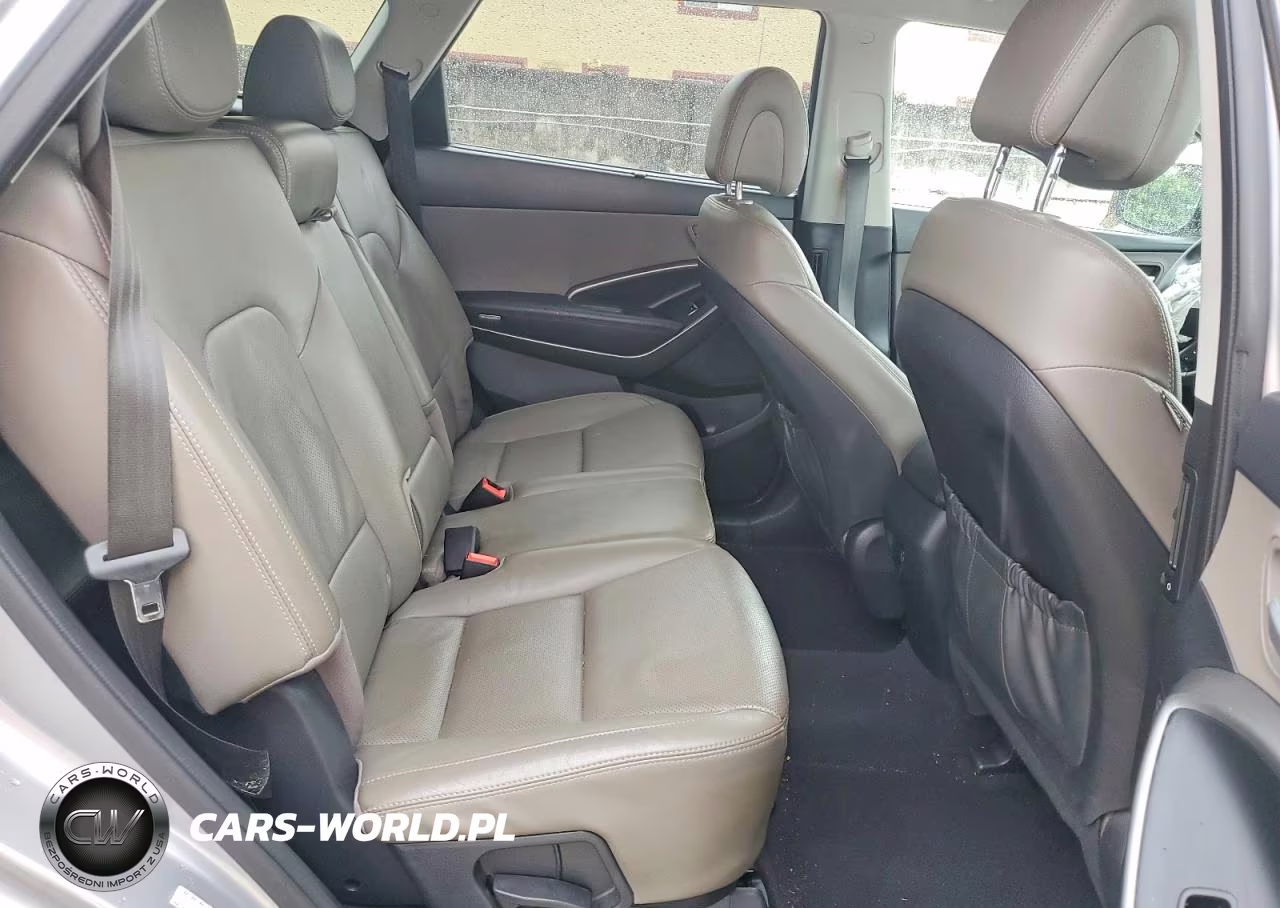 2017 Hyundai Santa Fe Se VIN:KM8SN4HF3HU247894 - 11