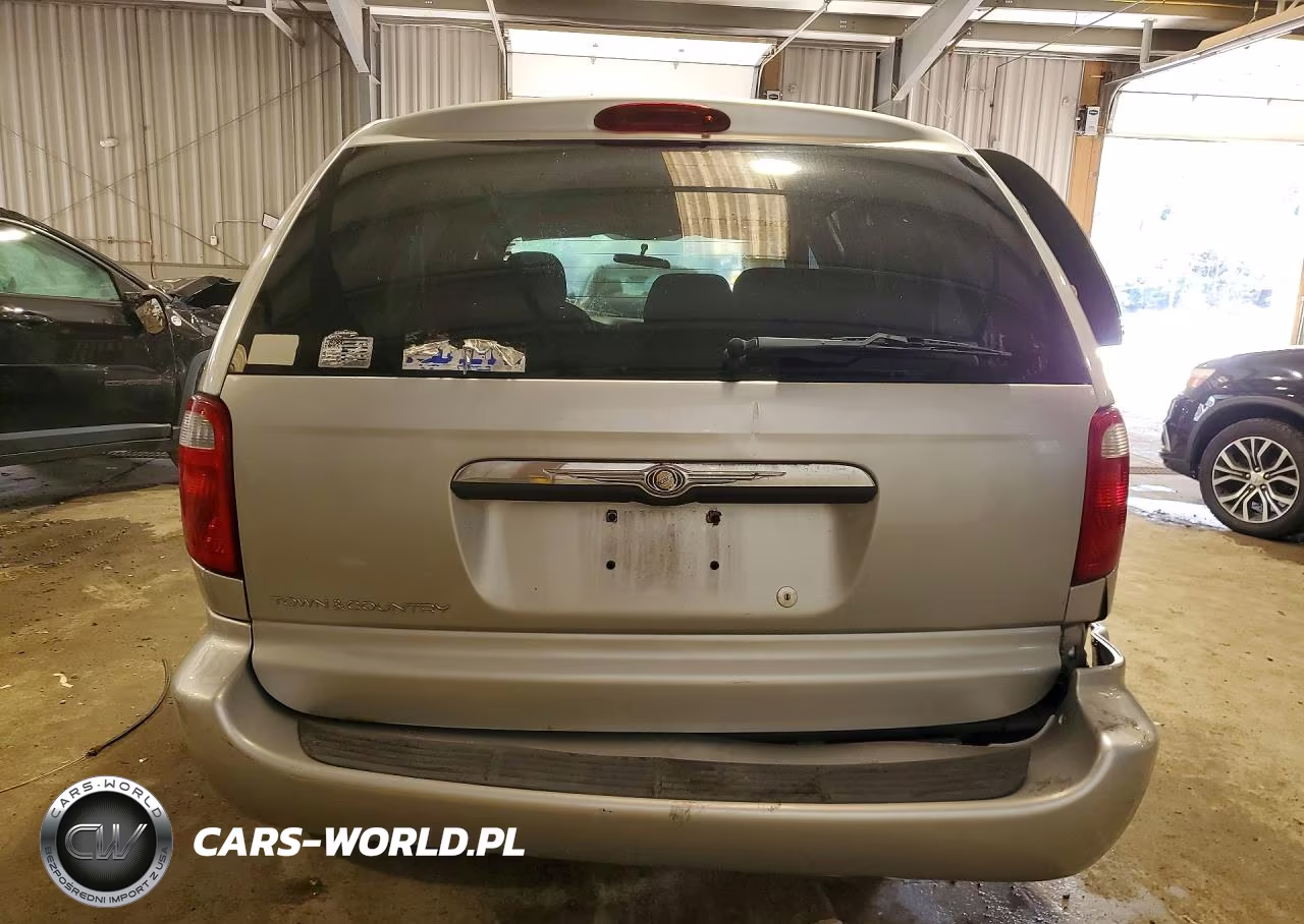 2006 Chrysler Town & Country VIN:1A4GP45R66B660057 - 6