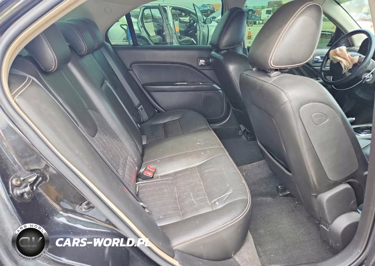 2010 Ford Fusion Sport VIN:3FAHP0KC0AR180786 - 10