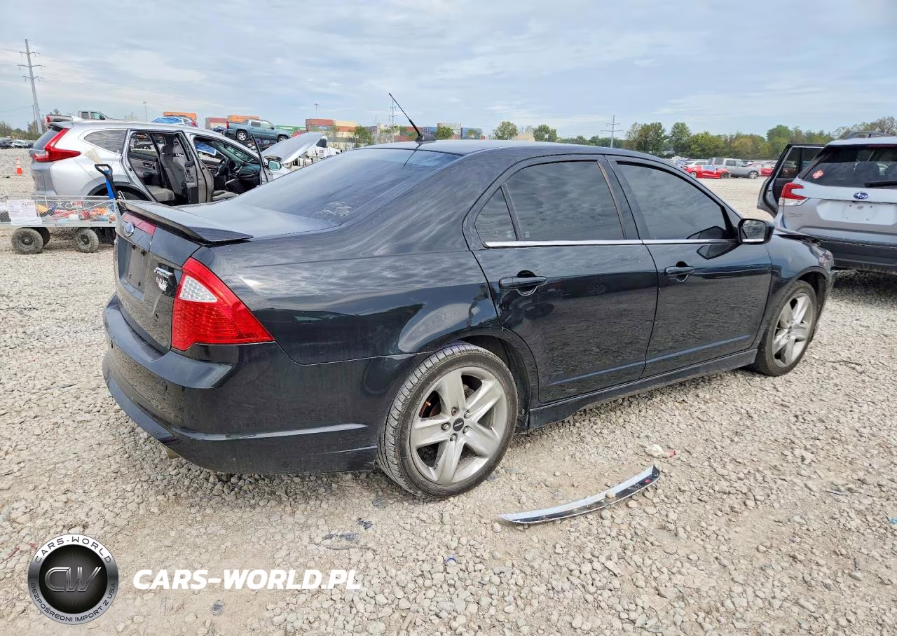 2010 Ford Fusion Sport VIN:3FAHP0KC0AR180786 - 3