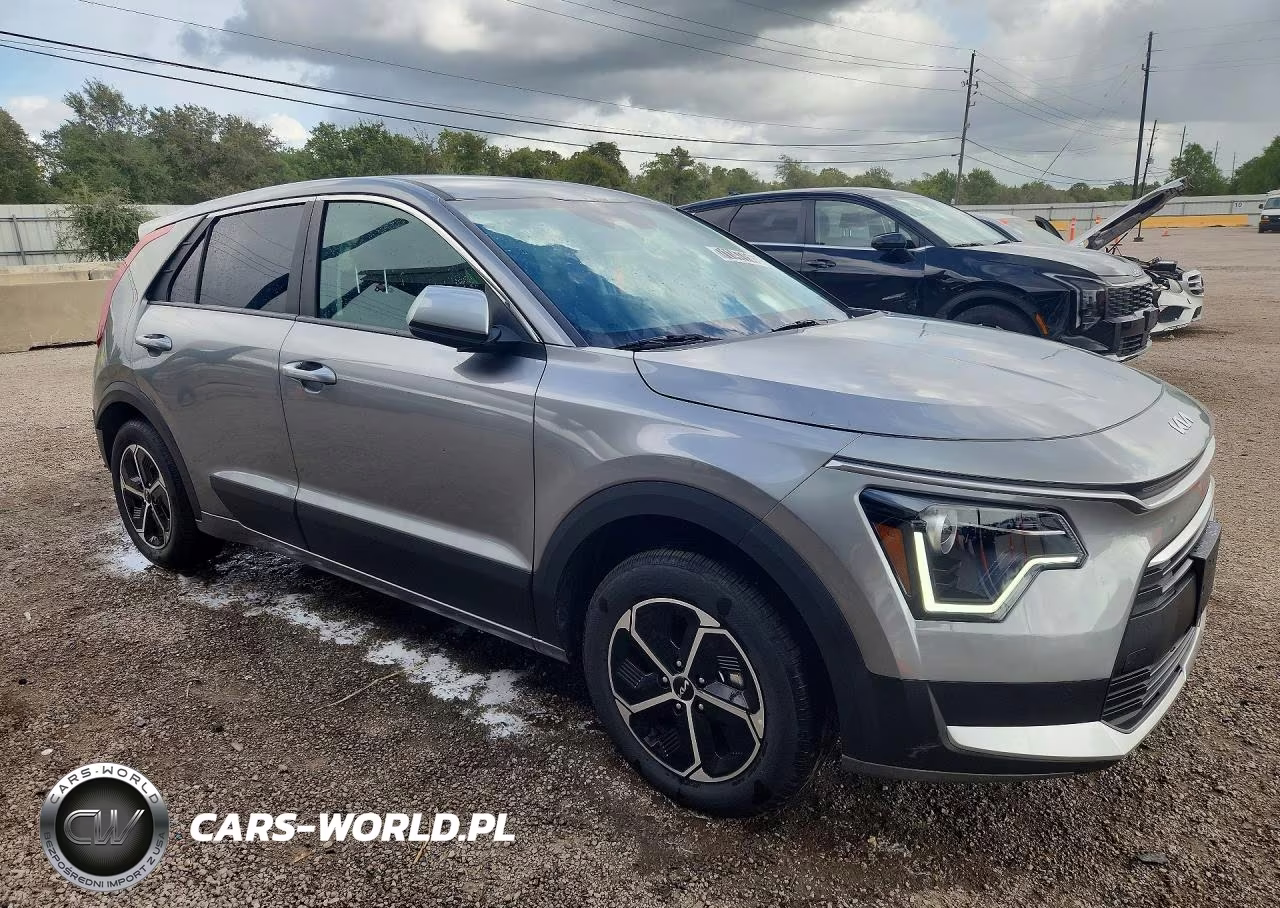 2026 Kia Niro Lx VIN:KNDCP3LE2T5361786 - 4