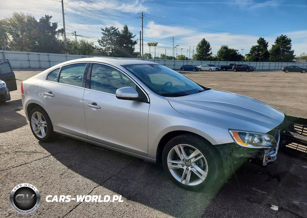 2015 Volvo S60 Premier VIN:YV140MFB8F1314834 - 4