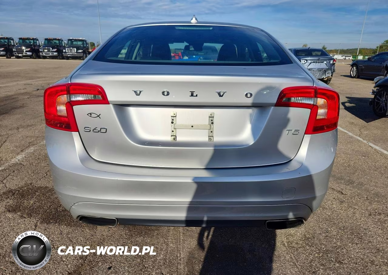 2015 Volvo S60 Premier VIN:YV140MFB8F1314834 - 6