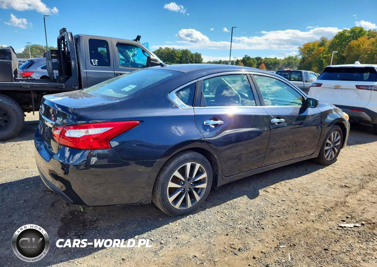 2017 Nissan Altima 2.5 Sv VIN:1N4AL3AP0HC245938 - 3