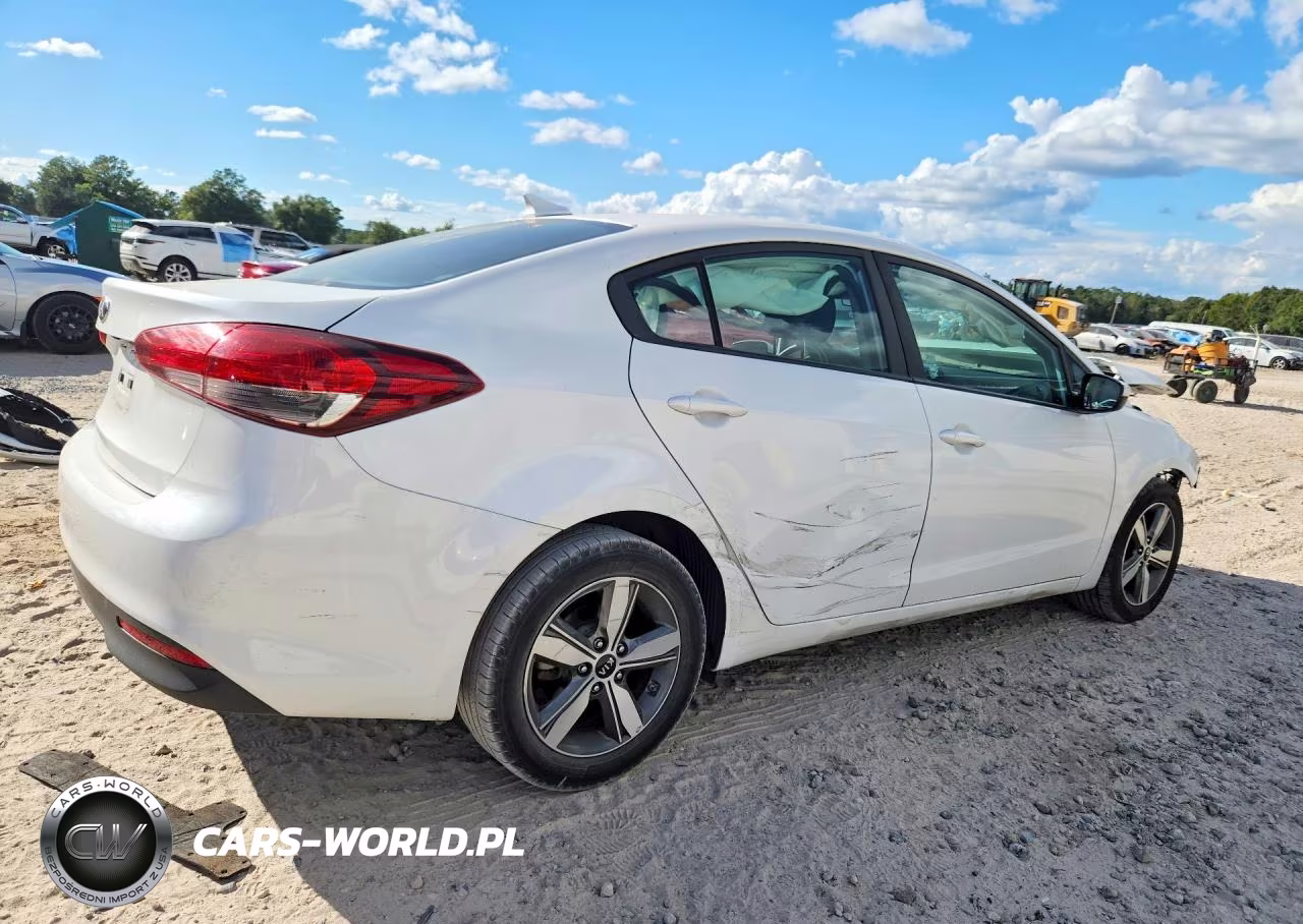 2018 Kia Forte Lx VIN:3KPFL4A73JE235540 - 3