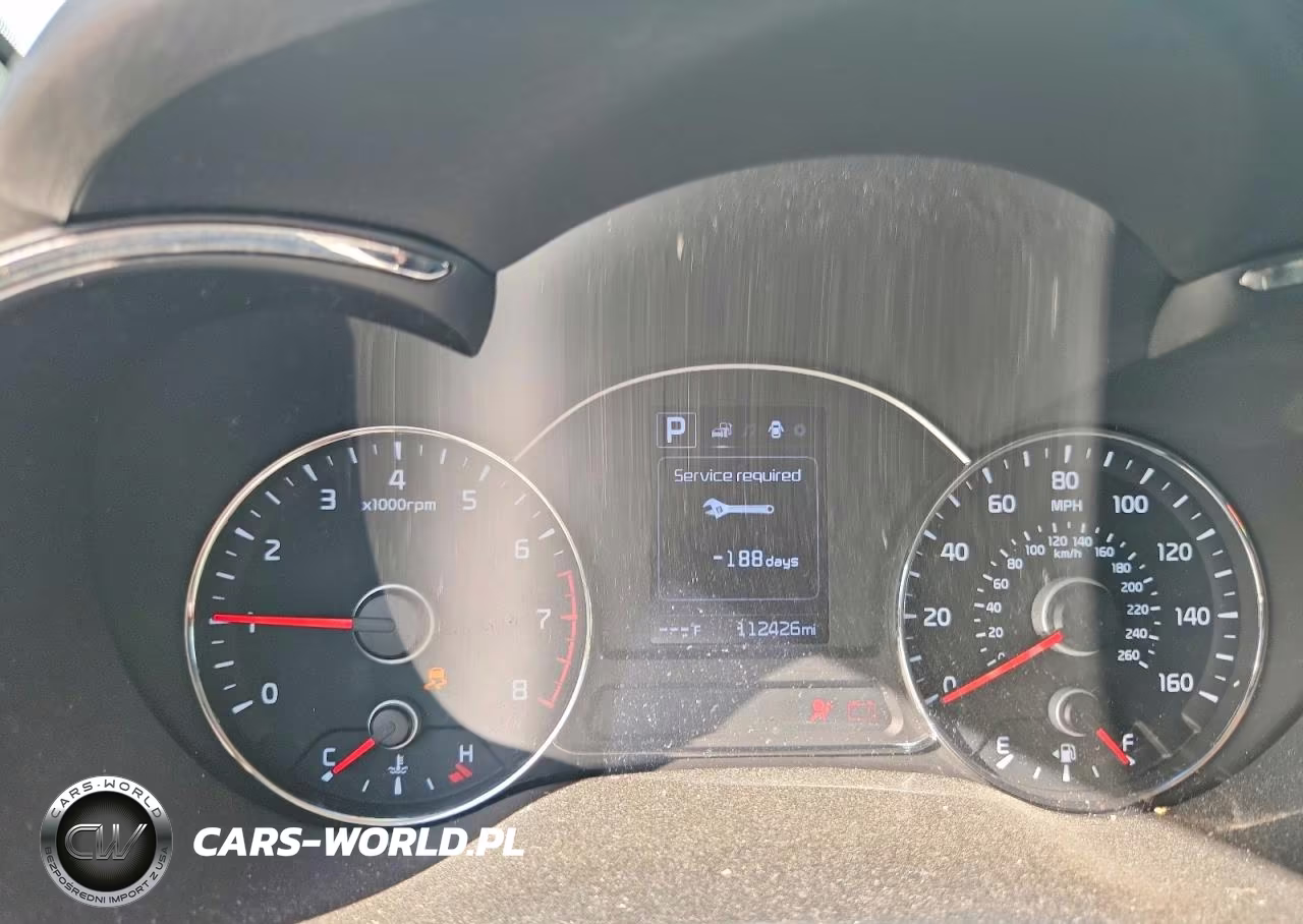 2018 Kia Forte Lx VIN:3KPFL4A73JE235540 - 9
