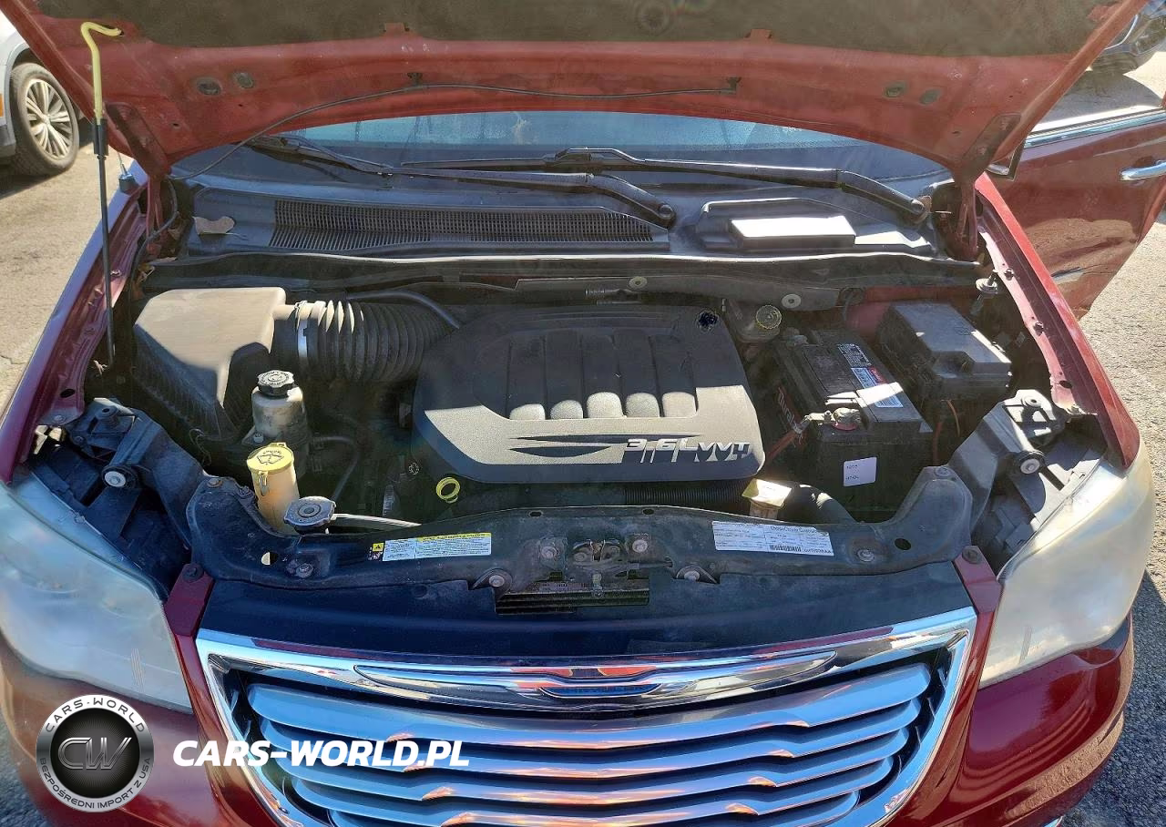 2011 Chrysler Town & Country Touring L VIN:2A4RR8DG7BR640681 - 12