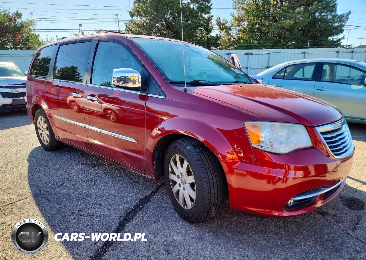 2011 Chrysler Town & Country Touring L VIN:2A4RR8DG7BR640681 - 4