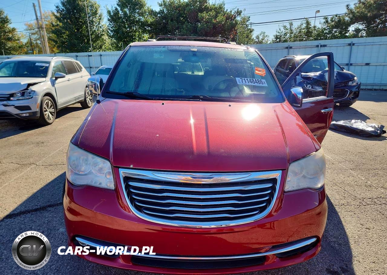 2011 Chrysler Town & Country Touring L VIN:2A4RR8DG7BR640681 - 5