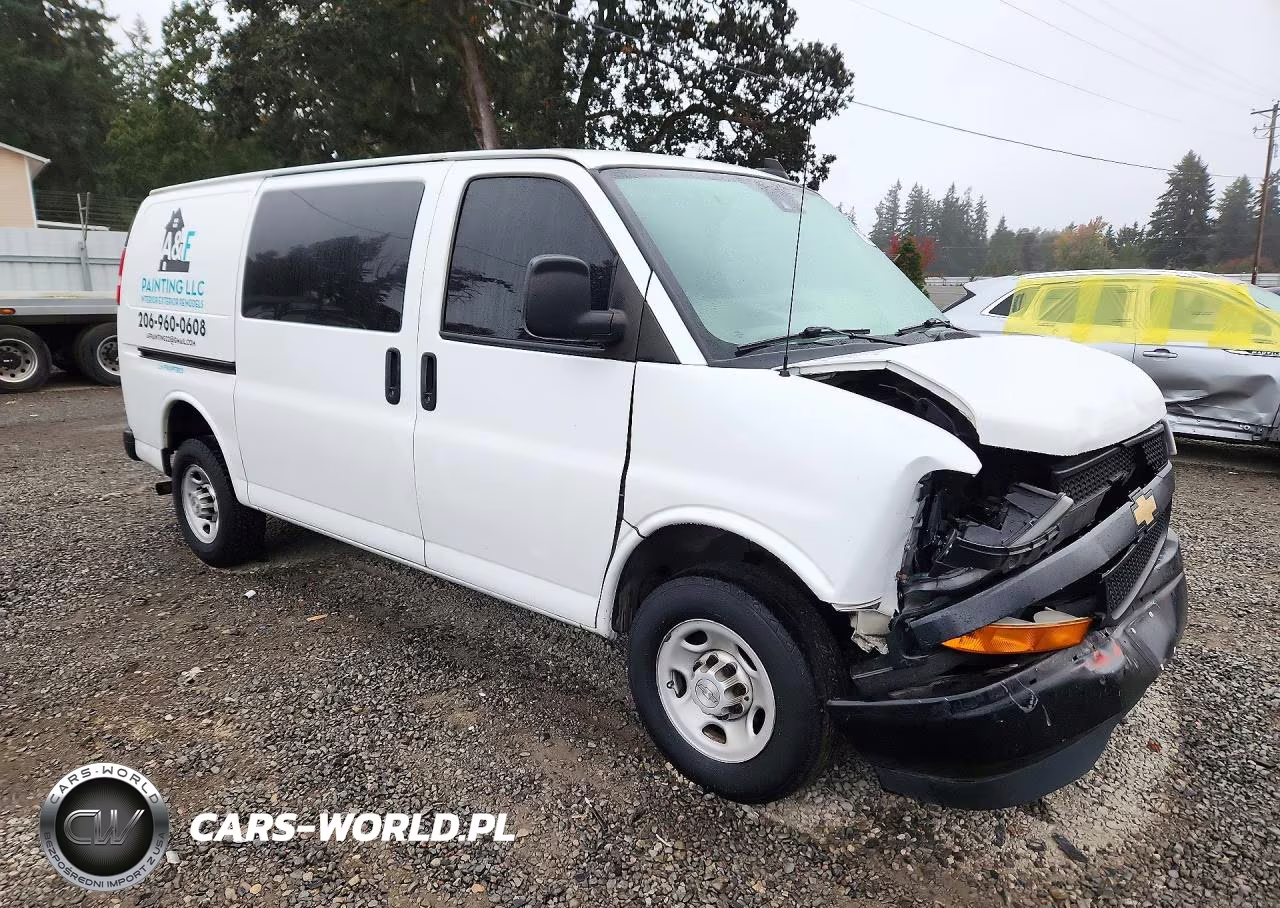 2019 Chevrolet Express 2500 Cargo Delivery Van VIN:1GCWGAFPXK1333125 - 4