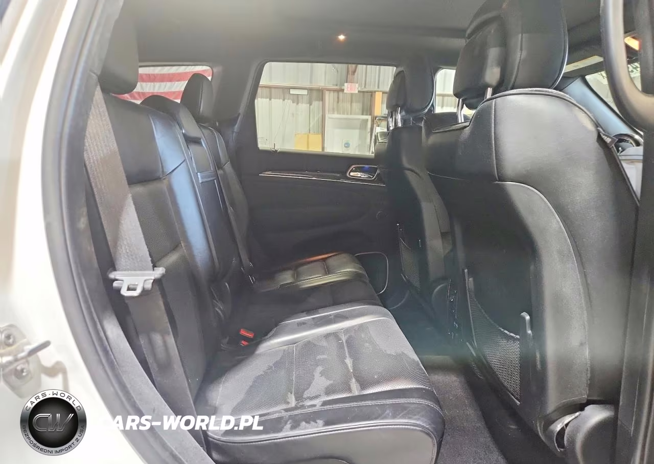 2018 Jeep Grand Cherokee Overland VIN:1C4RJFCT0JC179802 - 11