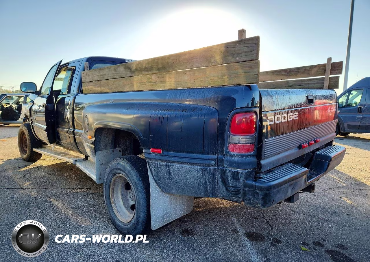 1998 Dodge Ram 3500 VIN:1B7MF33W6WJ225754 - 2