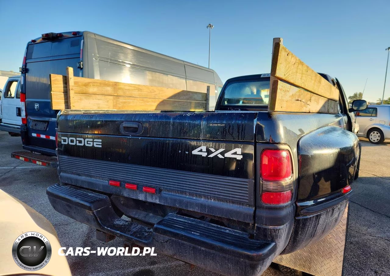1998 Dodge Ram 3500 VIN:1B7MF33W6WJ225754 - 6