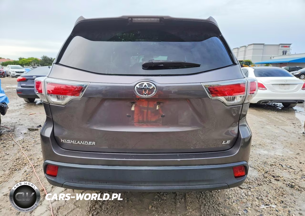 2015 Toyota Highlander Le VIN:5TDZARFH2FS016664 - 6