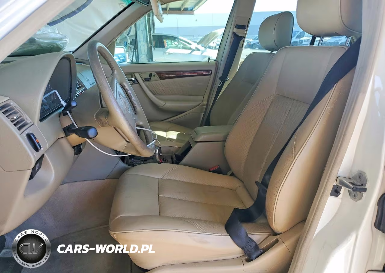 1999 Mercedes-Benz C 230 VIN:WDBHA24G5XA767011 - 7