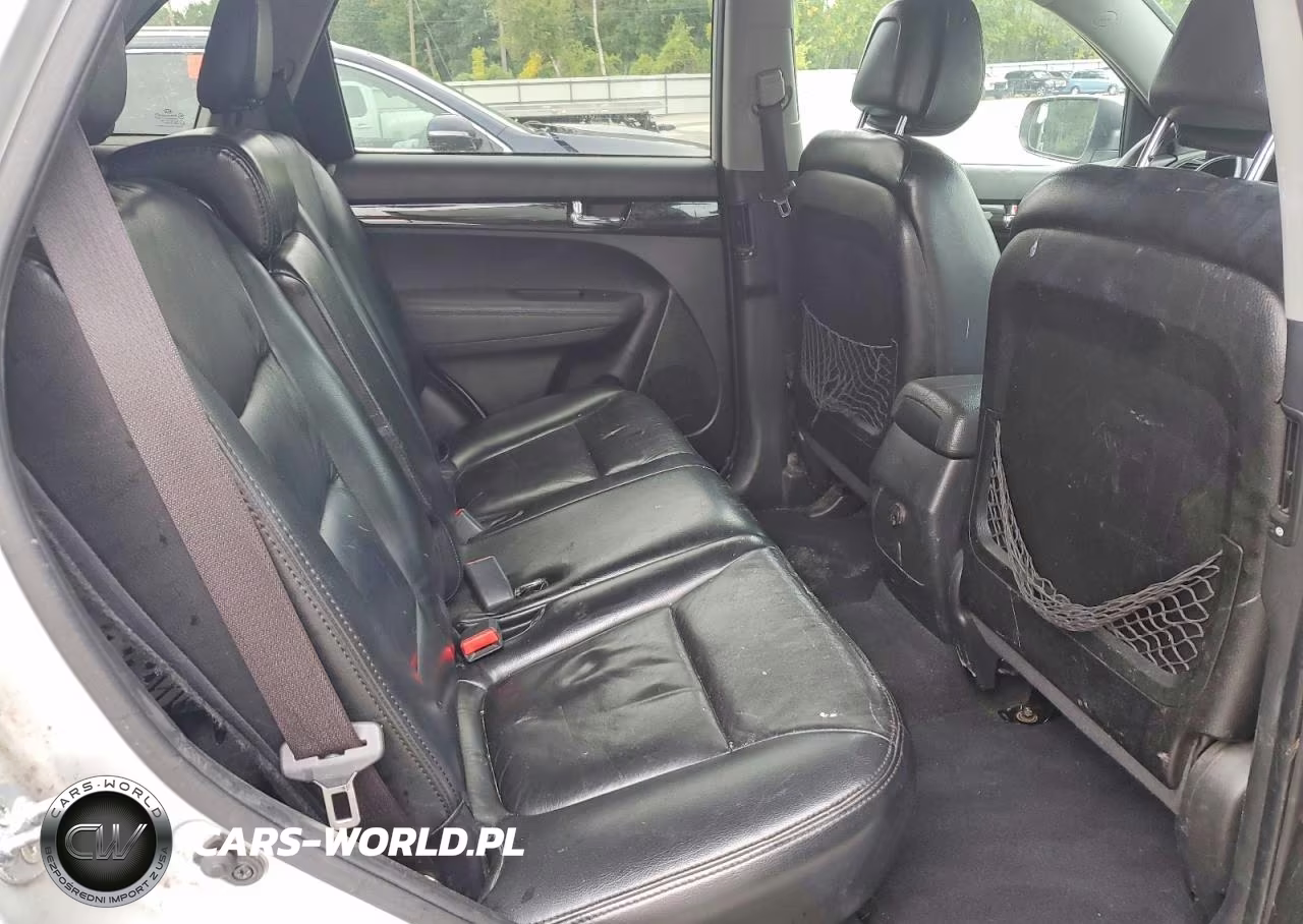 2012 Kia Sorento Lx VIN:5XYKT4A61CG229988 - 11
