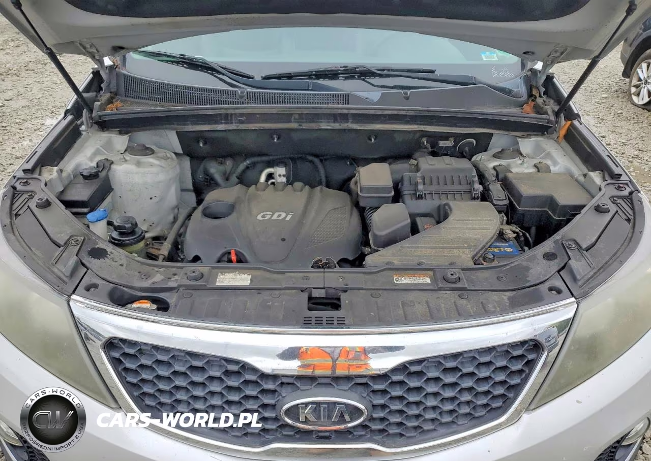 2012 Kia Sorento Lx VIN:5XYKT4A61CG229988 - 12
