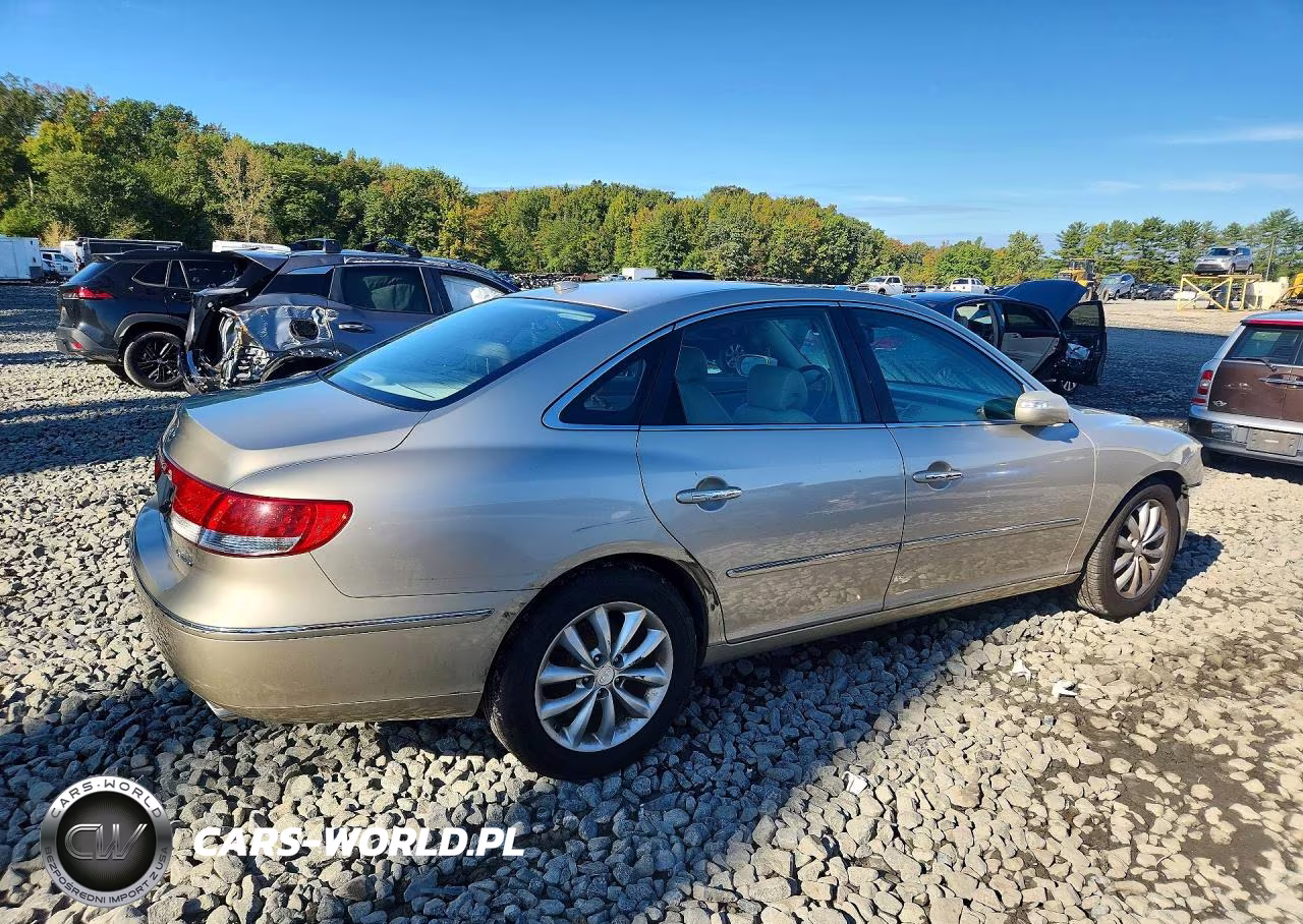 2008 Hyundai Azera Limited VIN:KMHFC46F88A334864 - 3