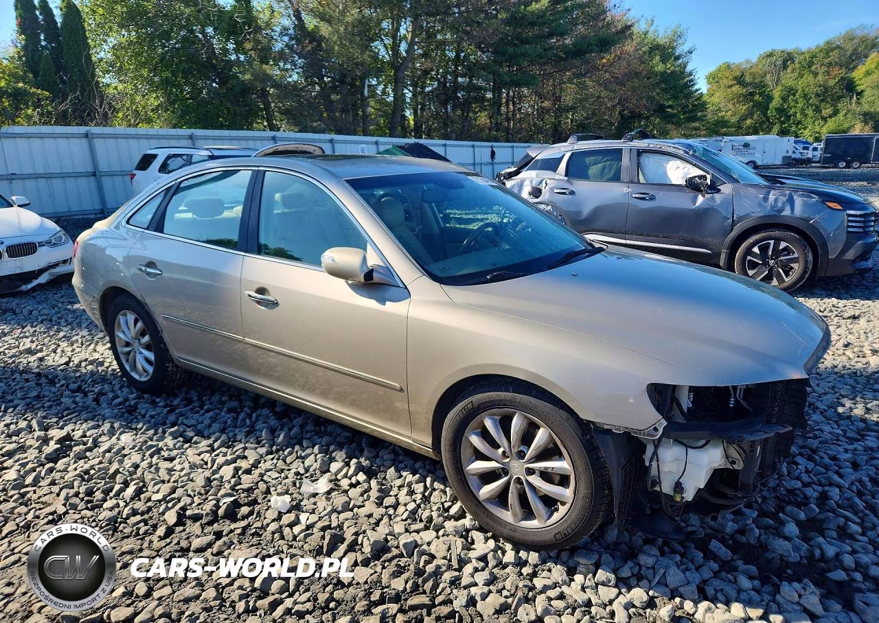 2008 Hyundai Azera Limited VIN:KMHFC46F88A334864 - 4