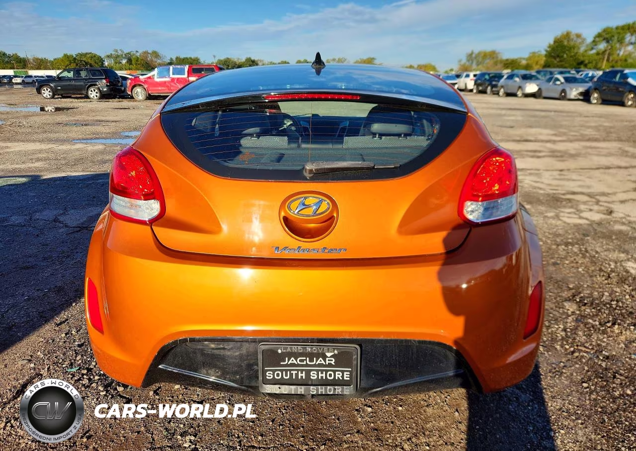 2013 Hyundai Veloster Base VIN:KMHTC6AD6DU132523 - 6