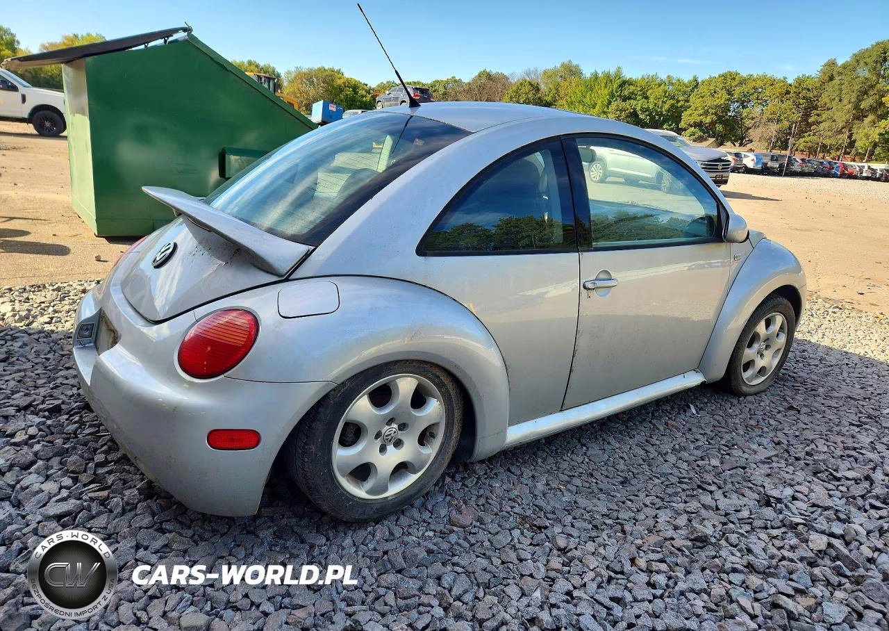 2002 Volkswagen New Beetle Gls Tdi VIN:3VWCP21C82M407672 - 3