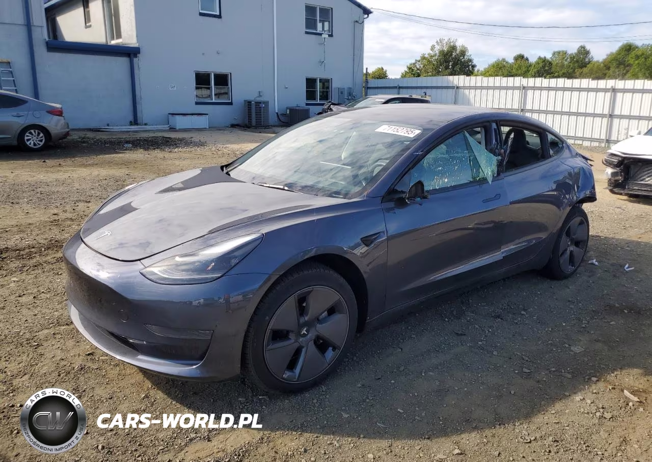 2023 Tesla Model 3 – zdjęcie 1 z 12