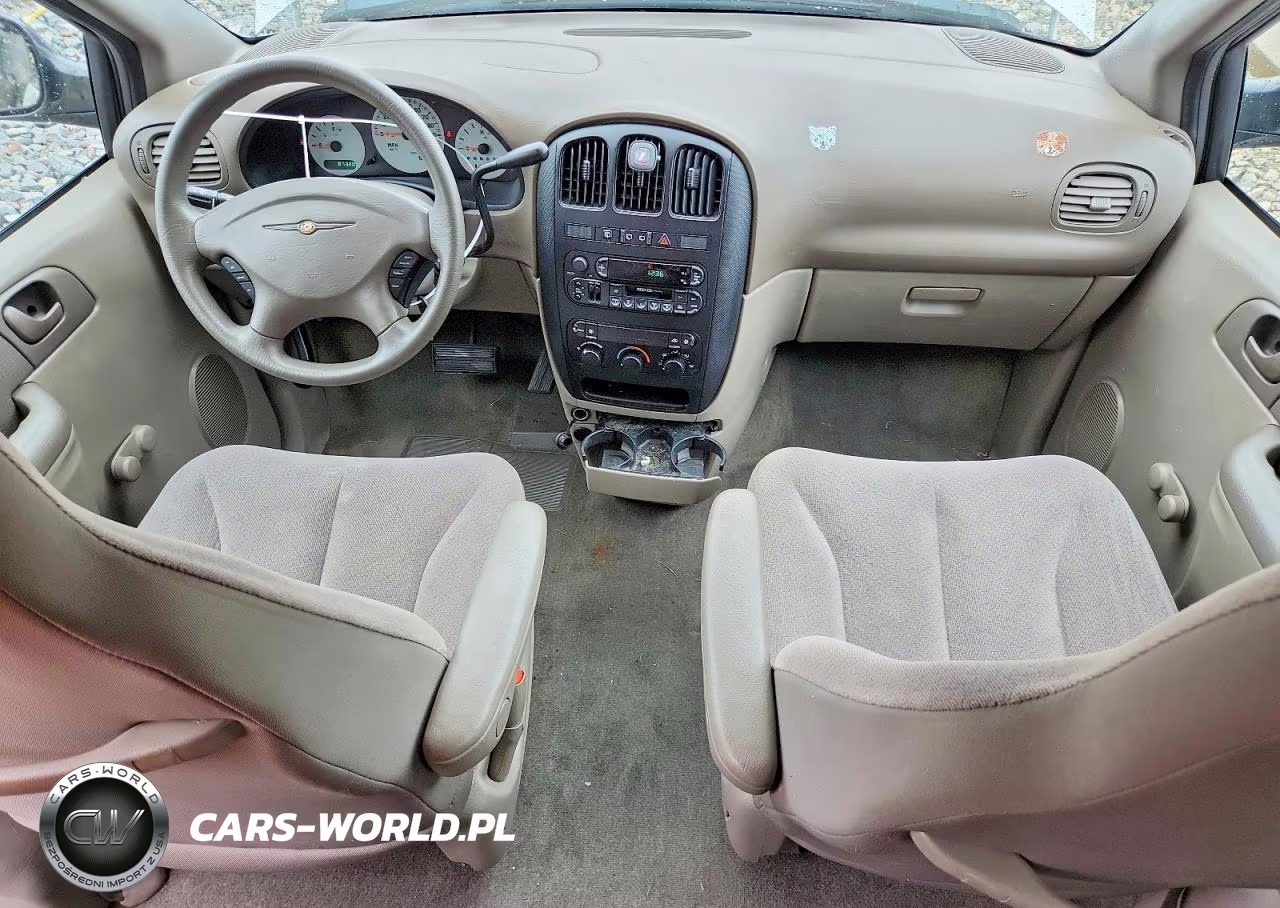 2003 Chrysler Voyager VIN:1C4GJ25B03B265365 - 8