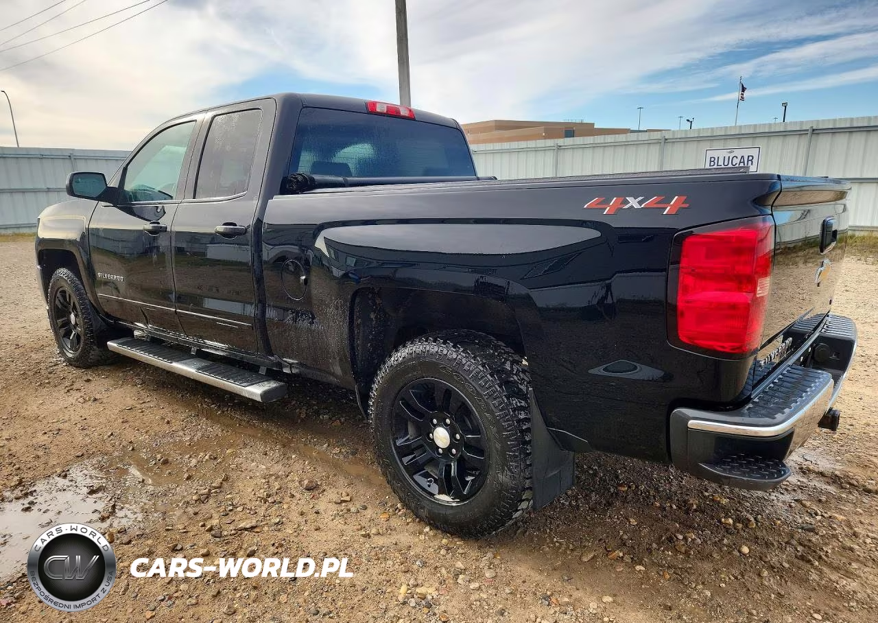 2018 Chevrolet Silverado K1500 Lt VIN:1GCVKREC0JZ332489 - 2
