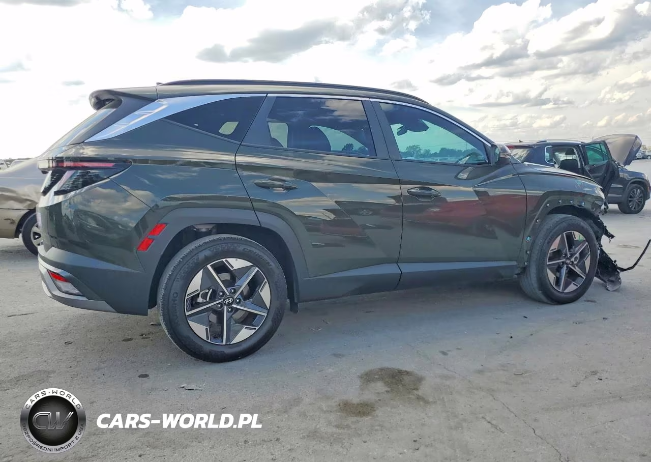 2025 Hyundai Tucson Sel VIN:5NMJC3DE5SH605928 - 3
