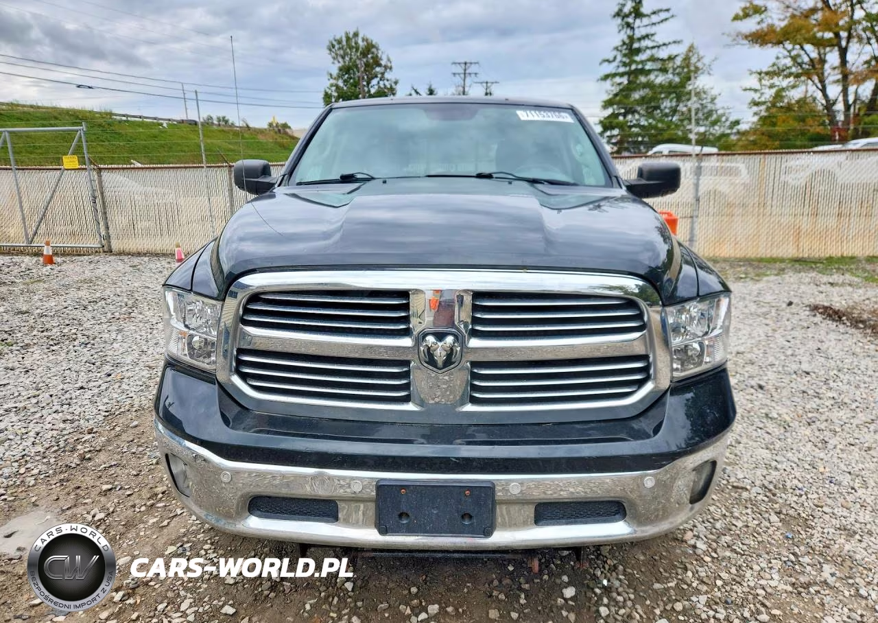 2015 Ram 1500 Crew Cab (4 Doo VIN:1C6RR7GT0FS721106 - 5