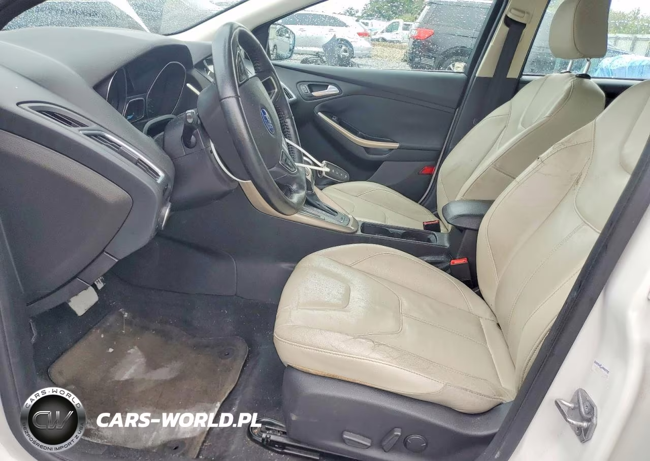 2016 Ford Focus Titanium VIN:1FADP3J27GL232835 - 7