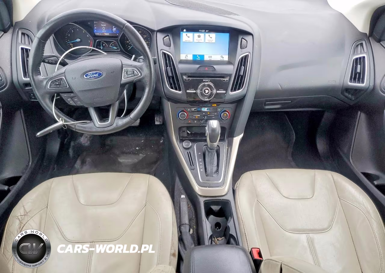 2016 Ford Focus Titanium VIN:1FADP3J27GL232835 - 8