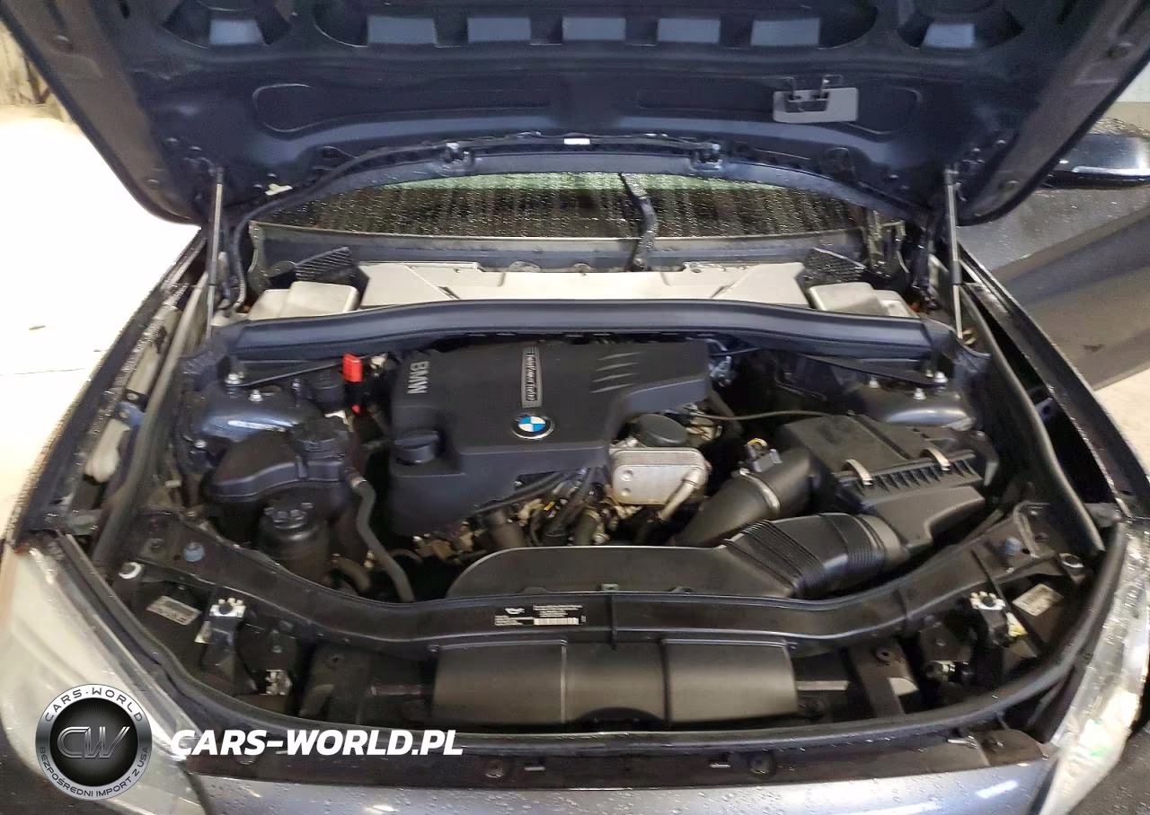 2013 BMW X1 xDrive28I VIN:WBAVL1C56DVR88711 - 12