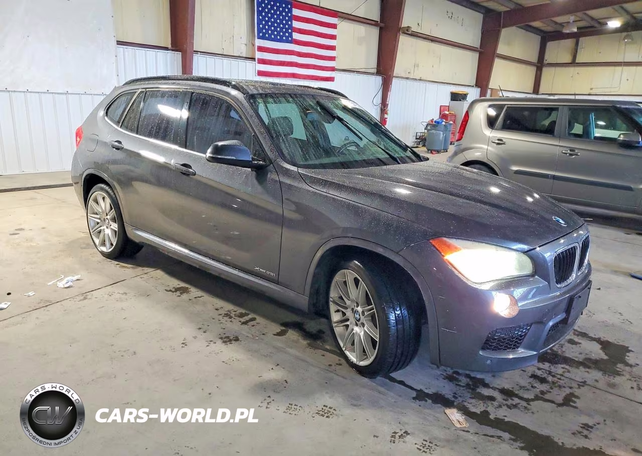 2013 BMW X1 xDrive28I VIN:WBAVL1C56DVR88711 - 4