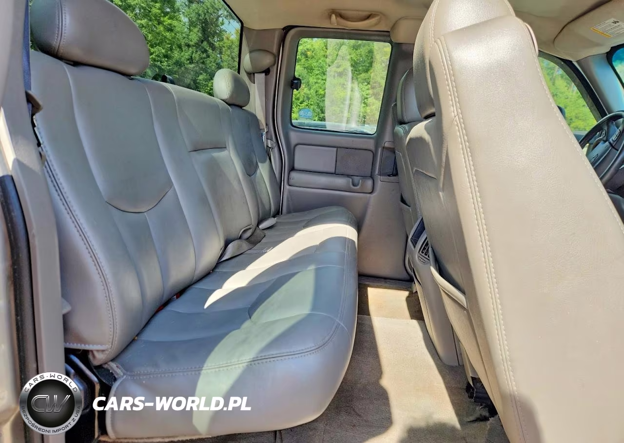 2004 Chevrolet Silverado K1500 VIN:2GCEK19T741277449 - 10