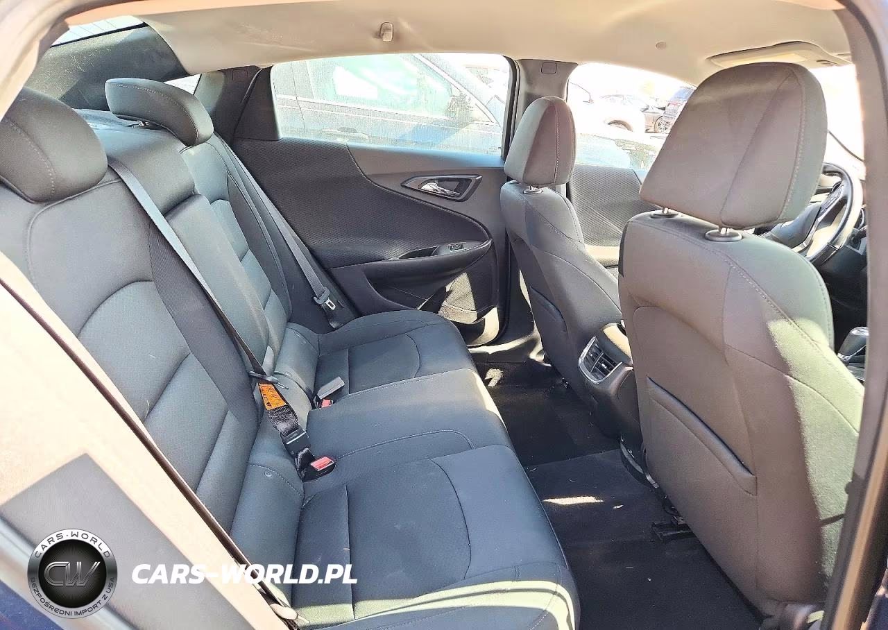 2017 Chevrolet Malibu Lt VIN:1G1ZE5ST9HF126128 - 10