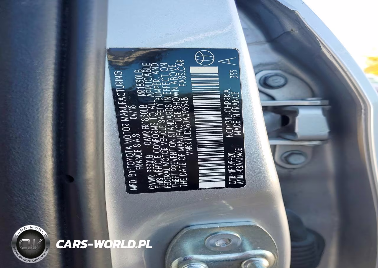 2018 Toyota Yaris 5-Door Le VIN:VNKKTUD36JA095548 - 12
