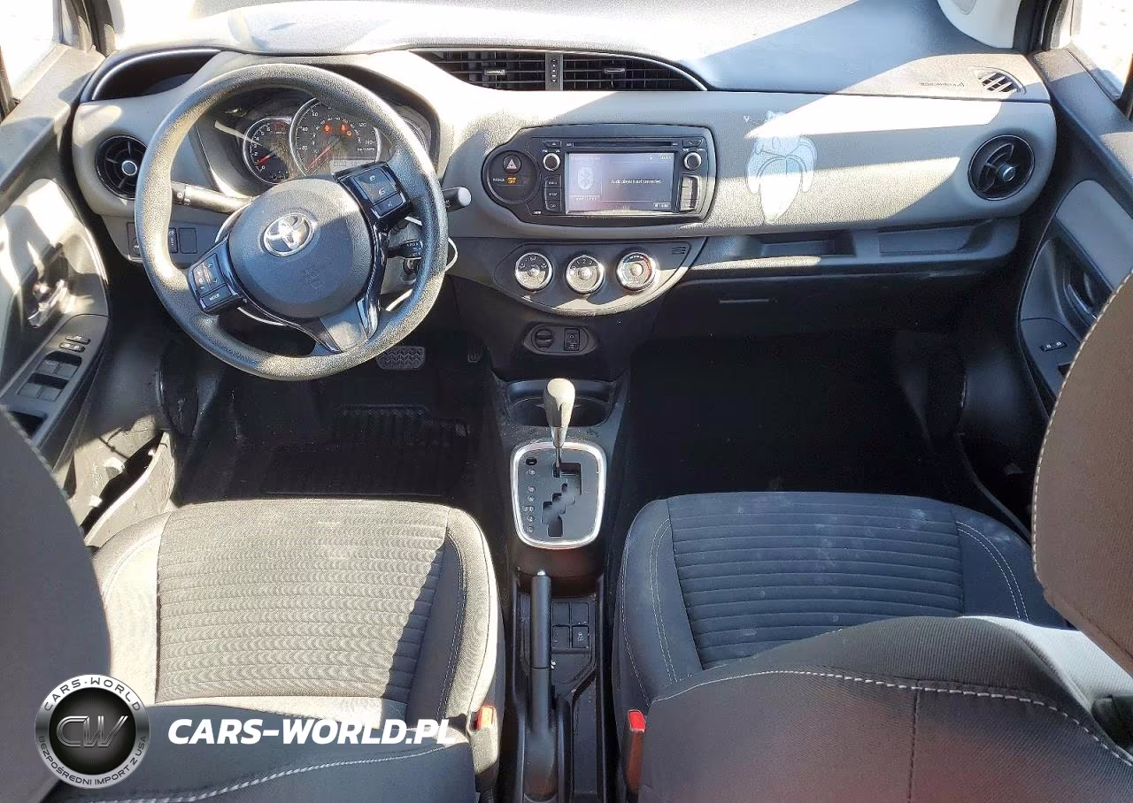 2018 Toyota Yaris 5-Door Le VIN:VNKKTUD36JA095548 - 8