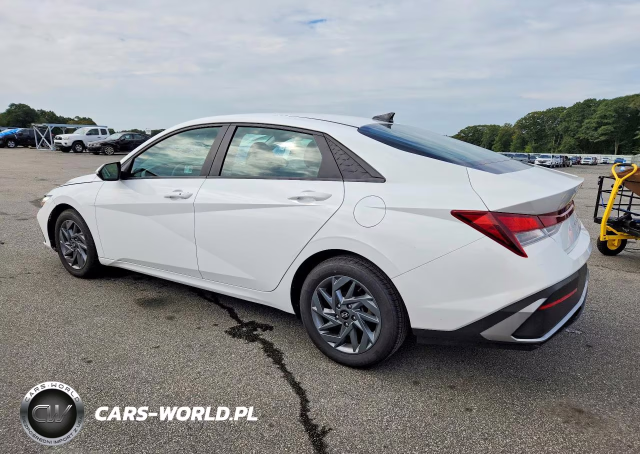 2024 Hyundai Elantra Sel VIN:KMHLM4DGXRU745176 - 2