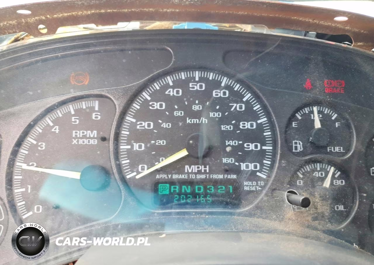 2001 Chevrolet Suburban C1500 VIN:3GNEC16T61G124069 - 9