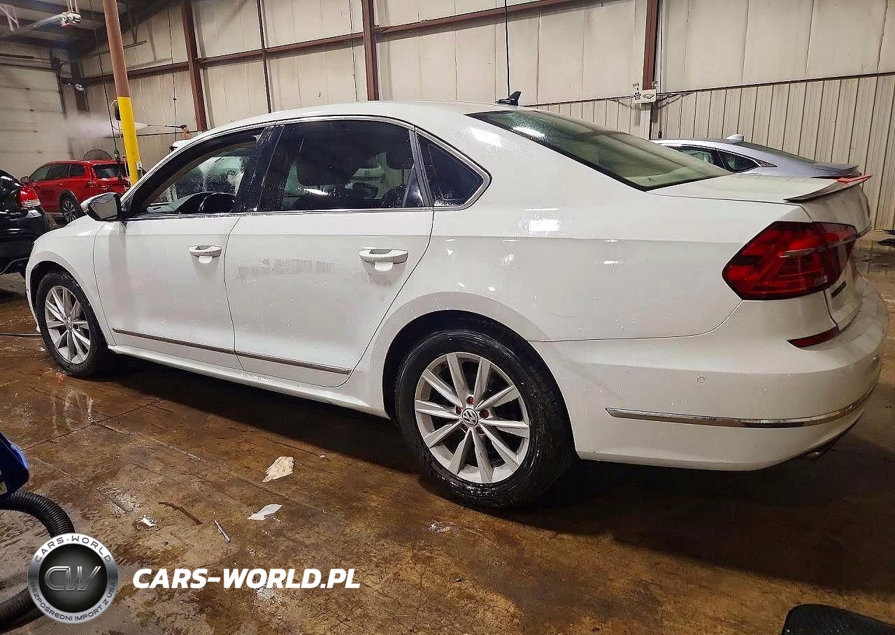 2017 Volkswagen Passat Sel Premium VIN:1VWCT7A31HC068918 - 2