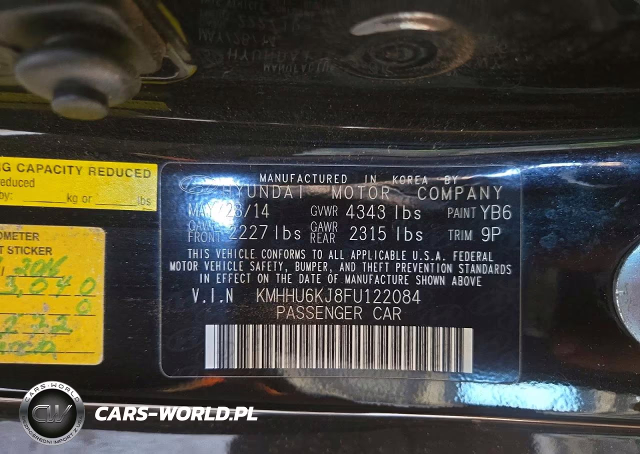 2015 Hyundai Genesis Coupe 3.8 R-Spec VIN:KMHHU6KJ8FU122084 - 12