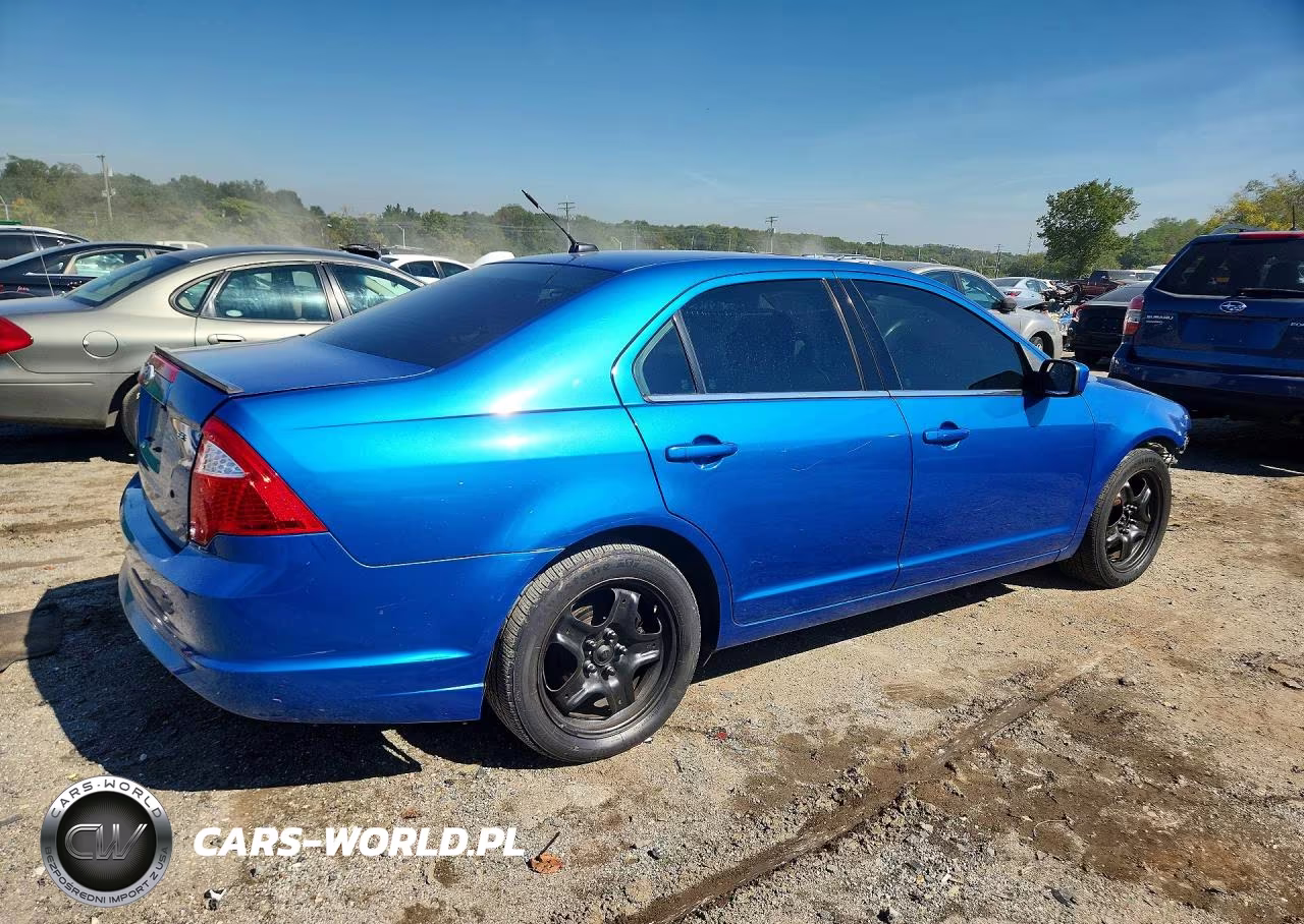 2011 Ford Fusion Se VIN:3FAHP0HA1BR126467 - 3