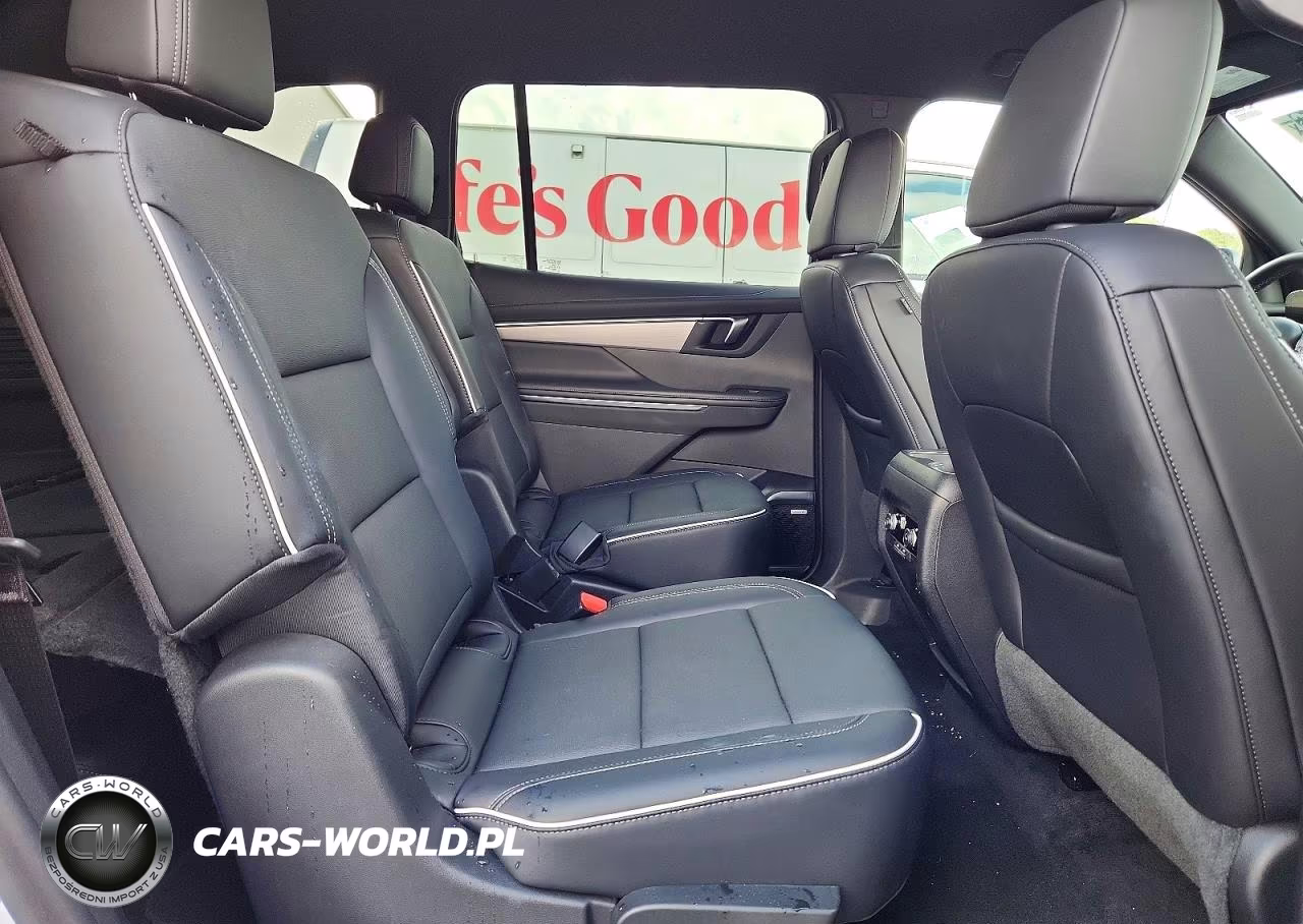 2026 Buick Enclave Preferred VIN:5GAERAKS8TJ181221 - 11