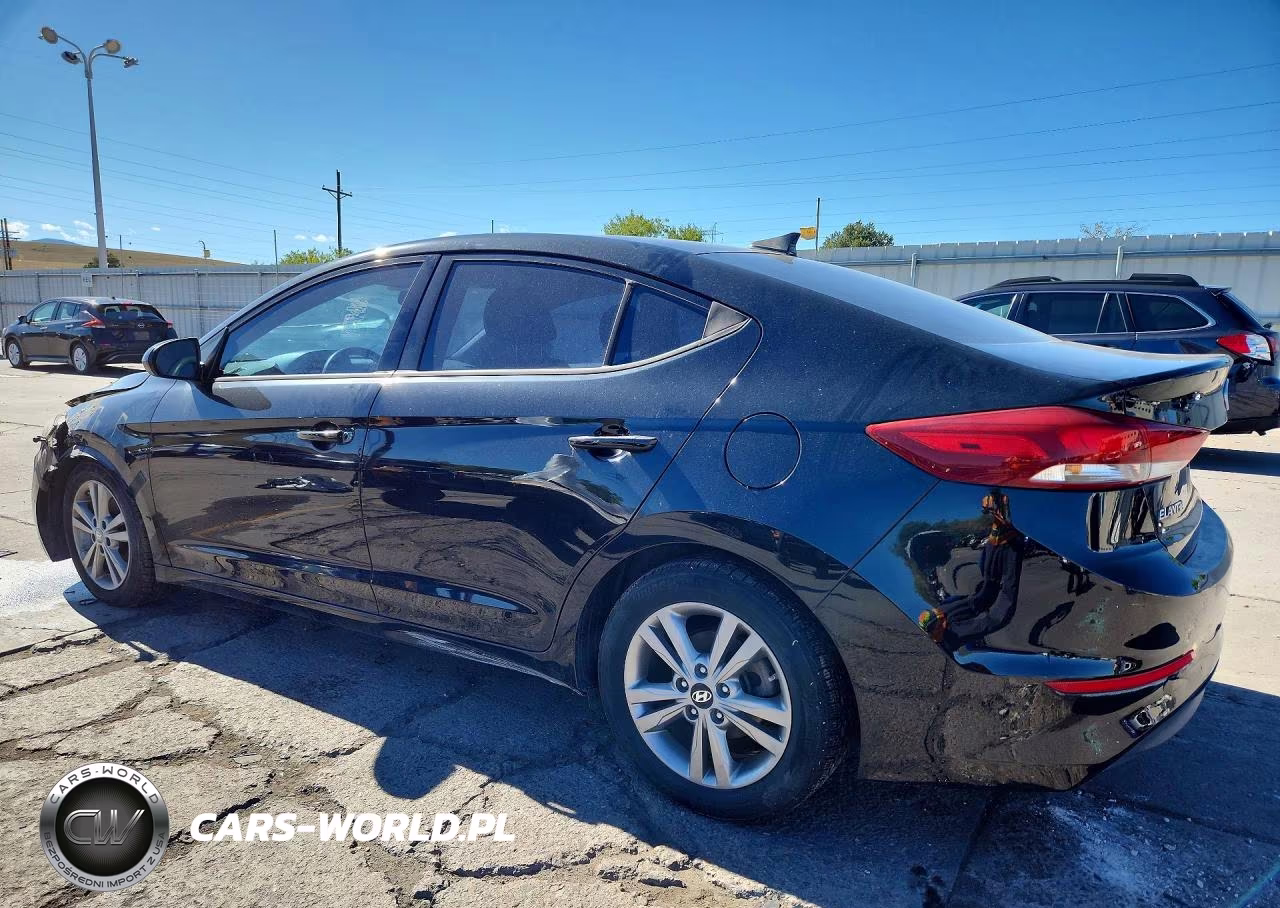 2018 Hyundai Elantra Sel VIN:5NPD84LF8JH213591 - 2