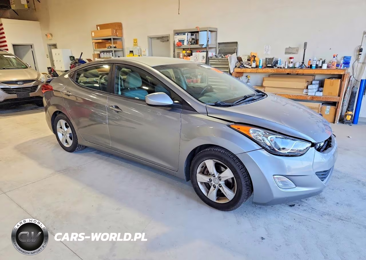 2012 Hyundai Elantra Gls VIN:KMHDH4AE7CU310294 - 4